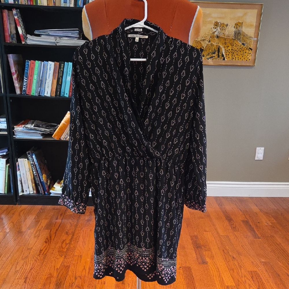 Collective Concepts Black and White Patterned Long Sleeve Dress